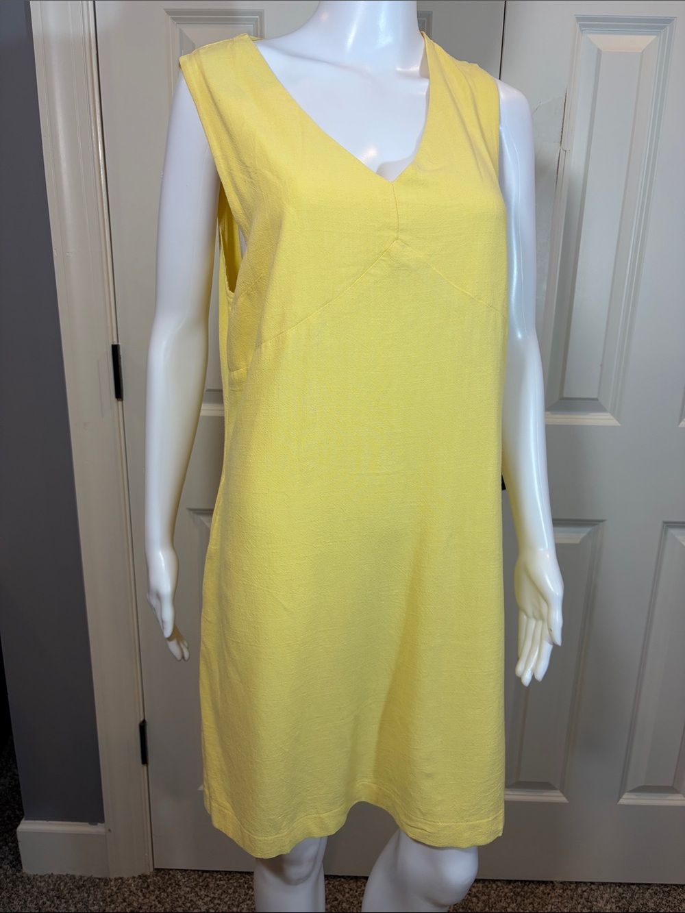 Bright Yellow V-Neck Sleeveless Shift Dress